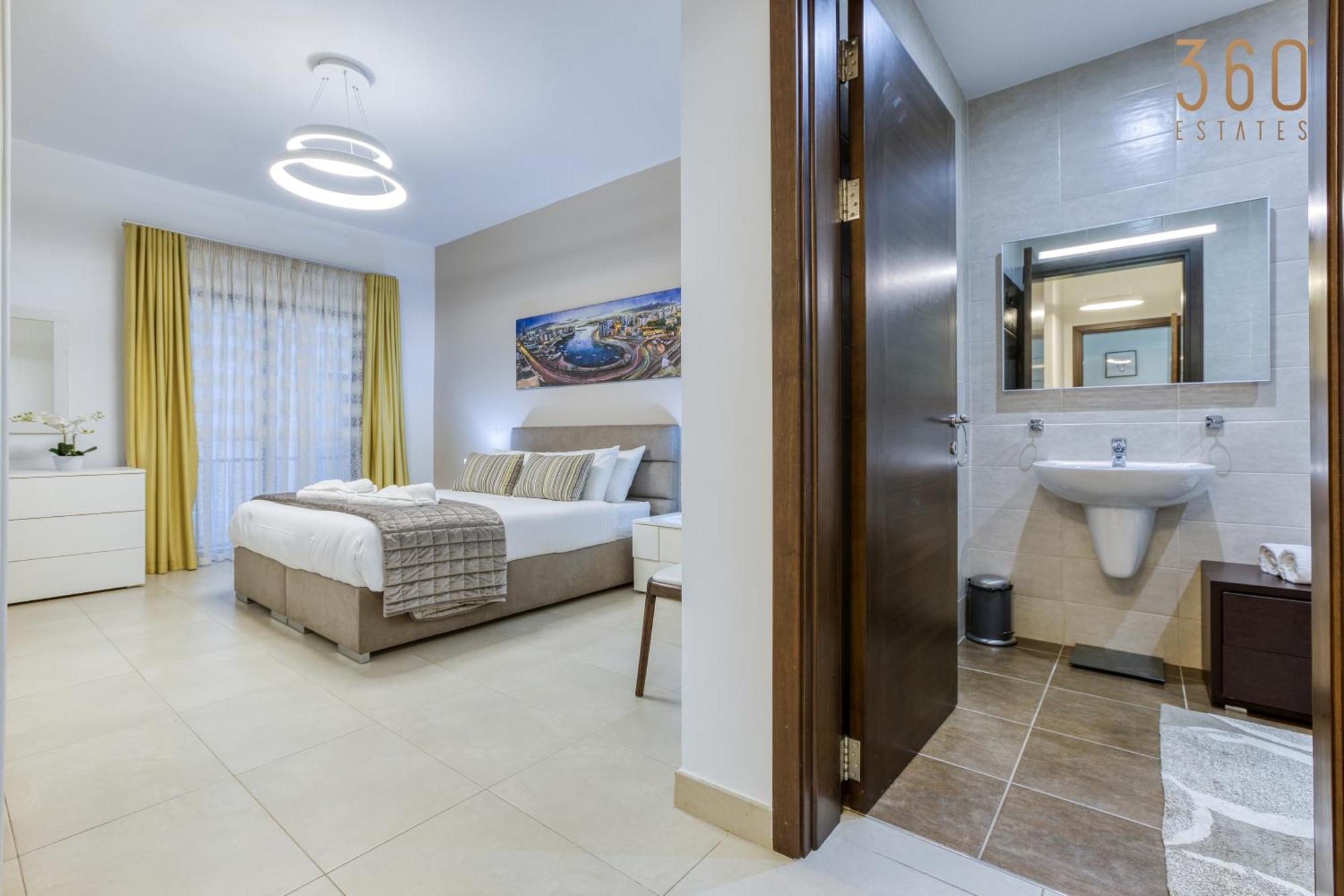 Designer, Luxurious 3br In Pender Gardens By 360 Estates *