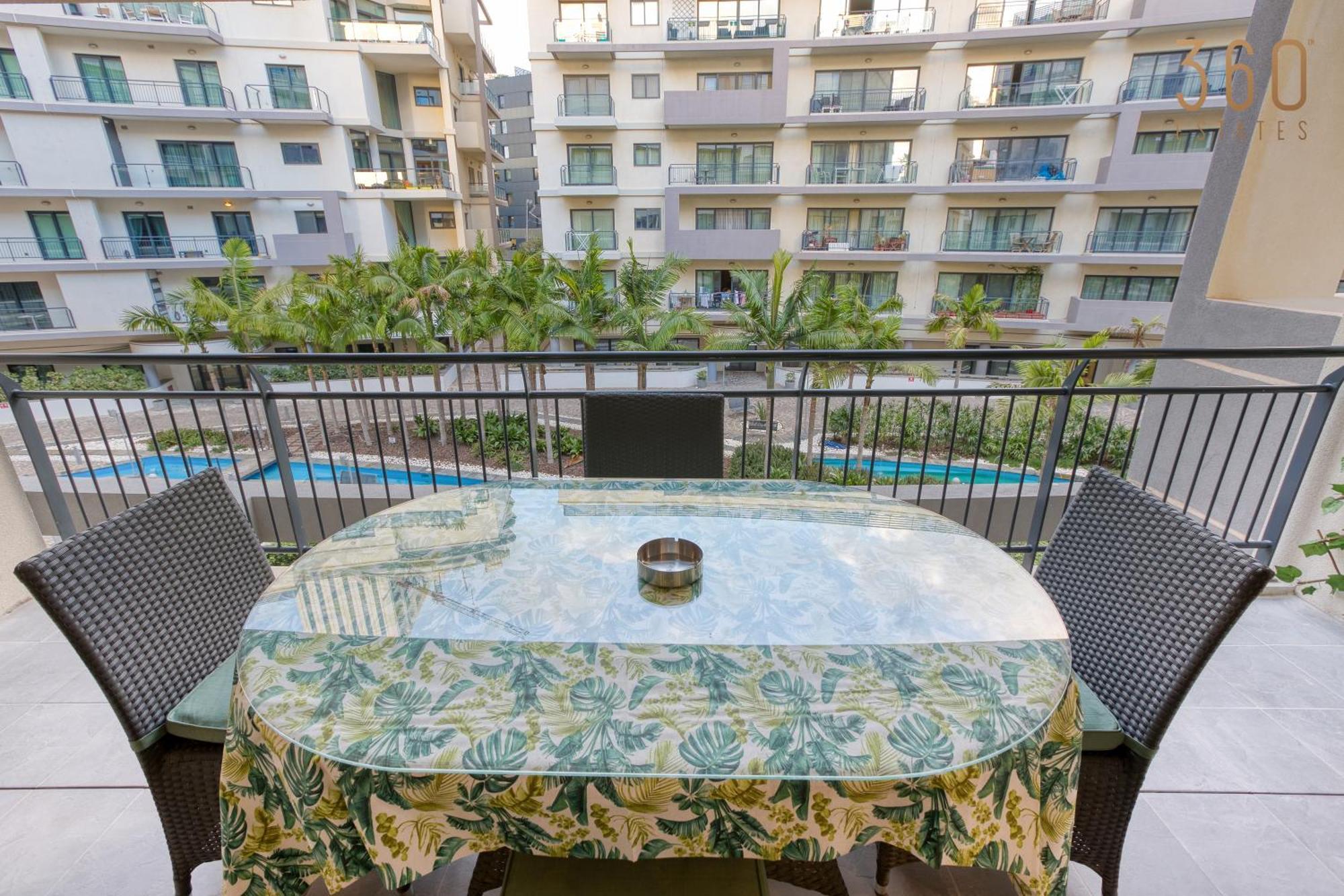 Designer, Luxurious 3br In Pender Gardens By 360 Estates Apartment *